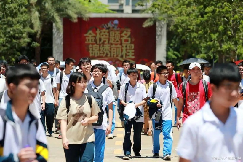 下周就要走进考场！2026 届高考生迎来高中最后一周，温情与心态成考前主旋律-锐度写作